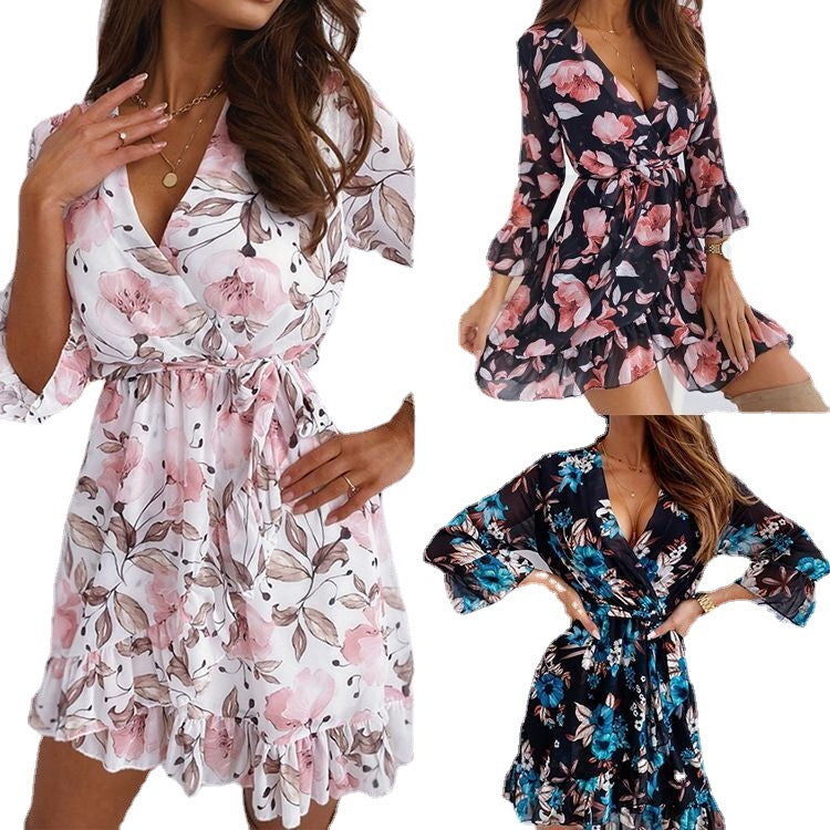 Three-quarter sleeve dress with ruffled hem